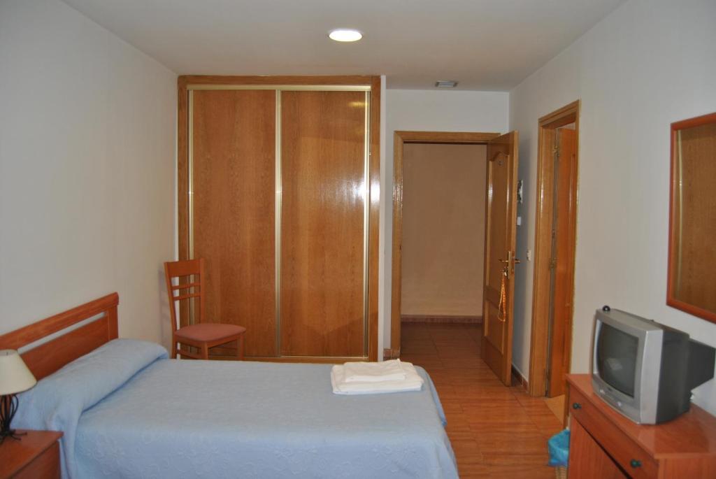 Hotel Godofredo Toledo Quarto foto
